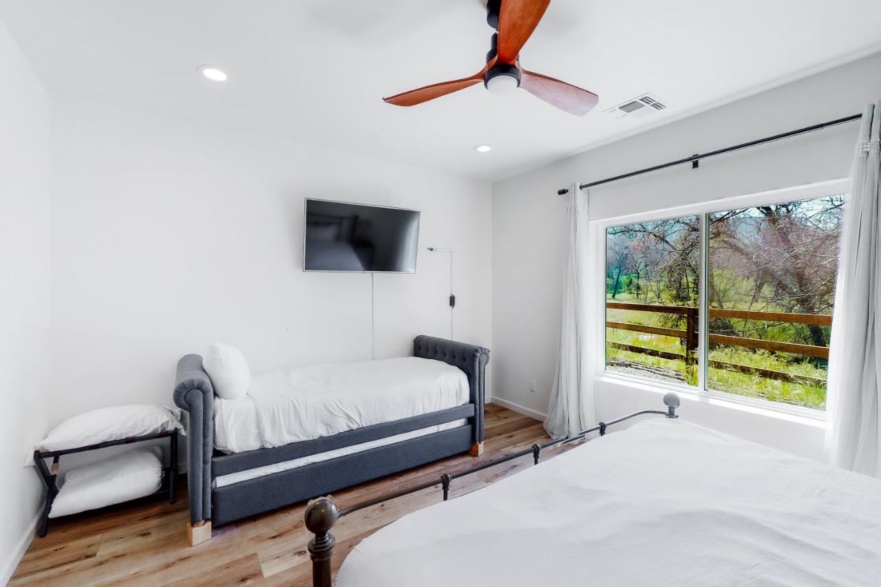 Yosemite Sandy River Retreat オークハースト エクステリア 写真